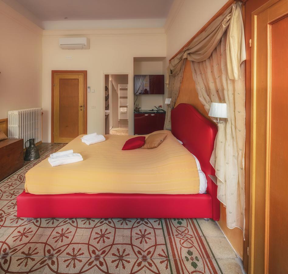 Ghibellino B&B อาเรซโซ ภายนอก รูปภาพ